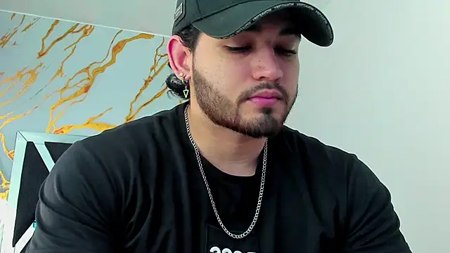 Snapshot of ElianKeiser chatting on February 2026 02:13:02 PM ElianKeiser online show from February 2026 02:13:02 PM