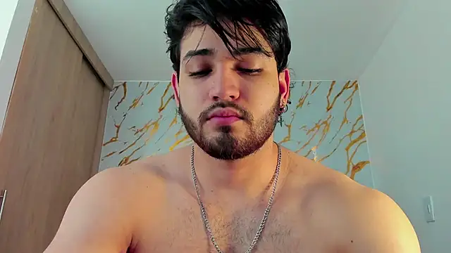 Snapshot of ElianKeiser chatting on February 2026 02:57:02 PM ElianKeiser online show from February 2026 02:57:02 PM