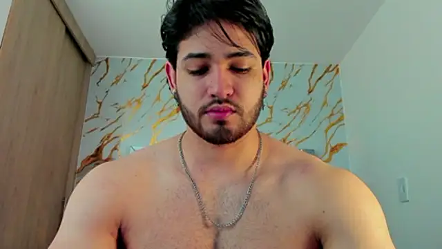 Snapshot of ElianKeiser chatting on February 2026 12:15:02 PM ElianKeiser online show from February 2026 12:15:02 PM