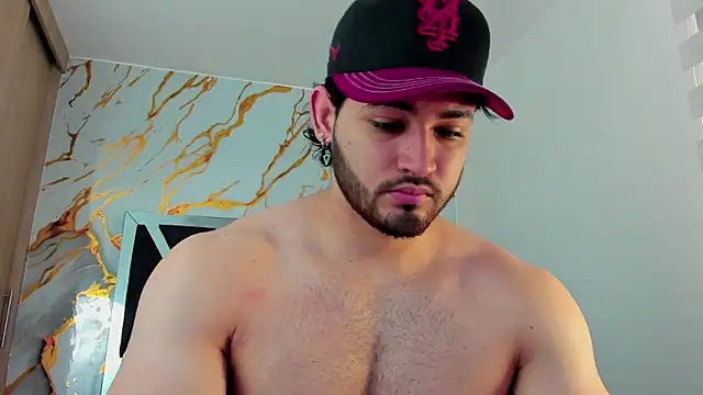 Snapshot of ElianKeiser chatting on February 2026 03:23:01 PM ElianKeiser online show from February 2026 03:23:01 PM