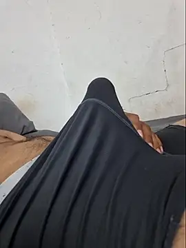 PAULREYES69 online show from October 2025 10:54:02 PM