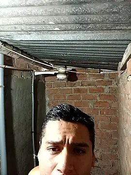 Alex321Flores online show from February 2026 09:57:01 PM