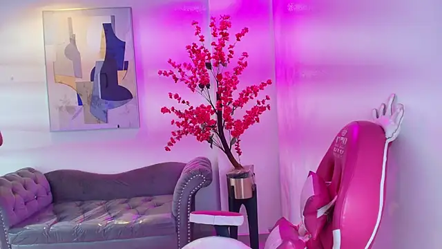 Summer miller online show from February 2026 11:25:01 AM