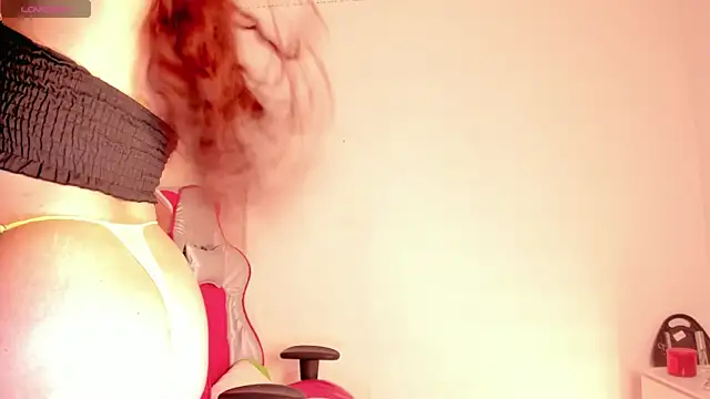 clover tter  online show from October 2025 12:41:02 AM