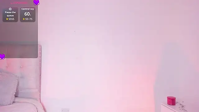 clover tter  online show from October 2025 03:45:02 AM