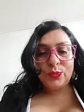 pilar 11-84 online show from October 2025 04:04:01 PM