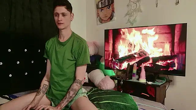 Tyler cat online show from October 2025 11:06:01 AM