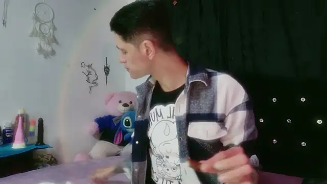 Tyler cat online show from February 2026 02:49:02 PM