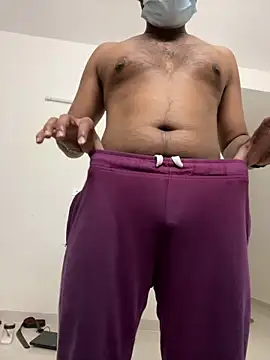 itsmemr-09 online show from March 2026 05:04:01 PM