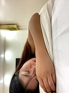 Noen 22 online show from October 2025 08:50:02 PM