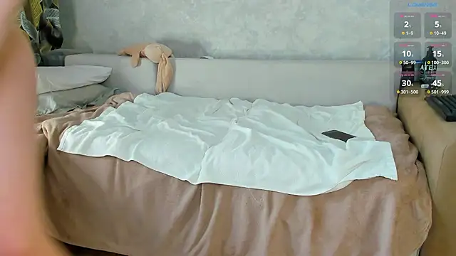 miamiumiu online show from February 2026 05:04:01 AM