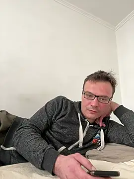 Snapshot of viktor1992-1-1 chatting on March 2026 07:16:01 AM viktor1992-1-1 online show from March 2026 07:16:01 AM