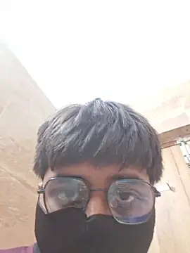 UsurpedThaw online show from November 2025 06:56:02 PM