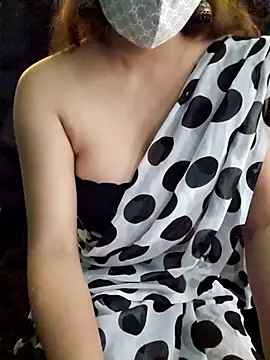 Snapshot of mohini_sen chatting on October 2025 03:10:01 PM mohini sen online show from October 2025 03:10:01 PM