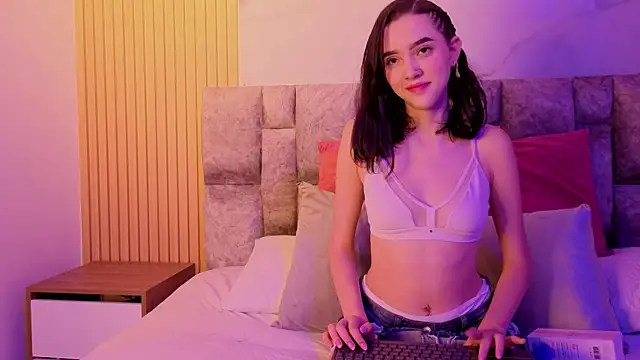 angel  kiss online show from October 2025 11:30:02 AM