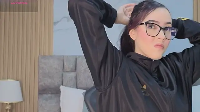 angel  kiss online show from February 2026 02:15:02 PM