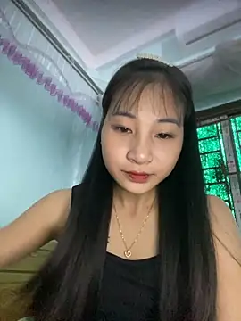 banlinh004 online show from October 2025 08:59:02 AM