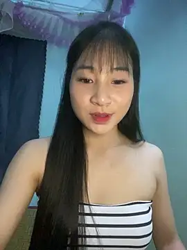 Snapshot of banlinh004 chatting on June 2026 02:39:01 PM banlinh004 online show from June 2026 02:39:01 PM