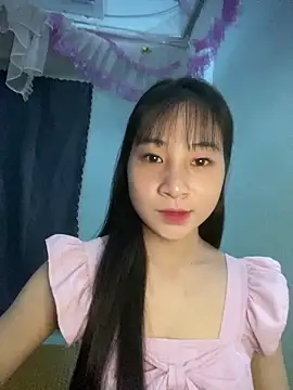 Snapshot of banlinh004 chatting on June 2026 02:49:02 PM banlinh004 online show from June 2026 02:49:02 PM