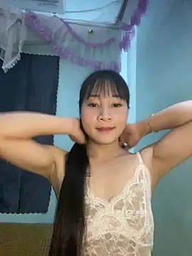 Snapshot of banlinh004 chatting on June 2026 02:40:01 PM banlinh004 online show from June 2026 02:40:01 PM