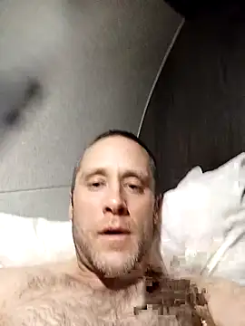 Snapshot of mcxxx87 chatting on December 2025 06:08:02 AM mcxxx87 online show from December 2025 06:08:02 AM
