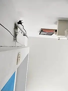 SupposedRedash online show from April 2026 07:38:02 PM