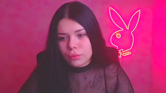 Mona Esty online show from November 2025 06:13:01 AM