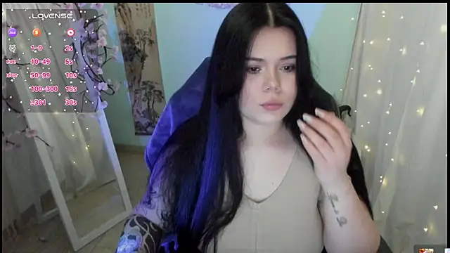 Mona Esty online show from March 2026 06:13:02 AM