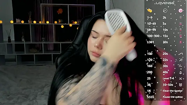Snapshot of Mona_Esty chatting on June 2026 07:53:02 AM Mona Esty online show from June 2026 07:53:02 AM