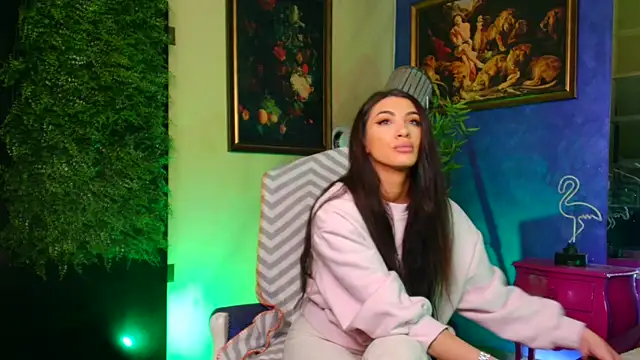 nicolepalmer online show from October 2025 07:33:01 PM