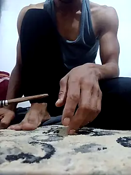 Aimoo97 online show from October 2025 06:50:02 PM