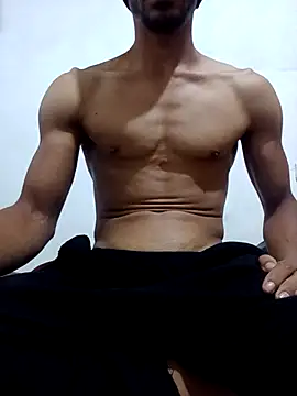 Aimoo97 online show from October 2025 07:56:02 PM