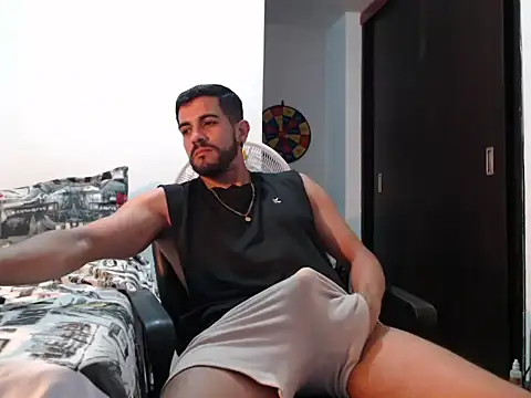 Jcolbi online show from April 2026 08:37:01 PM