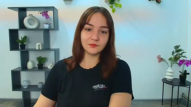 OliviaMontgommery online show from October 2025 05:17:02 AM