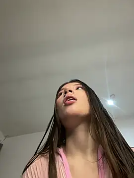 Snapshot of KatherinPol chatting on March 2026 01:12:01 AM KatherinPol online show from March 2026 01:12:01 AM