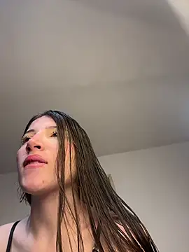 Snapshot of KatherinPol chatting on April 2026 05:23:01 AM KatherinPol online show from April 2026 05:23:01 AM