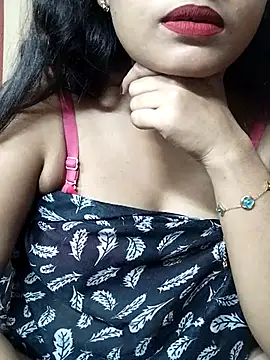 Aditi1996 online show from October 2025 05:52:01 PM