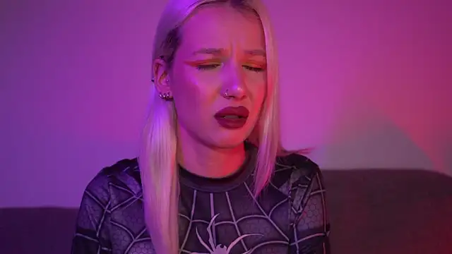 RanyThomson online show from March 2026 02:17:01 PM