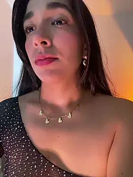 Snapshot of SabrinaEvanss_ chatting on June 2026 06:01:02 PM SabrinaEvanss online show from June 2026 06:01:02 PM