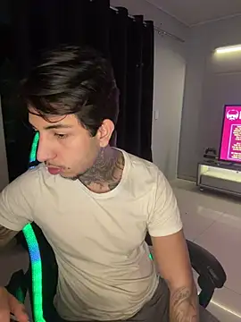 RealGdiass online show from October 2025 12:13:01 AM