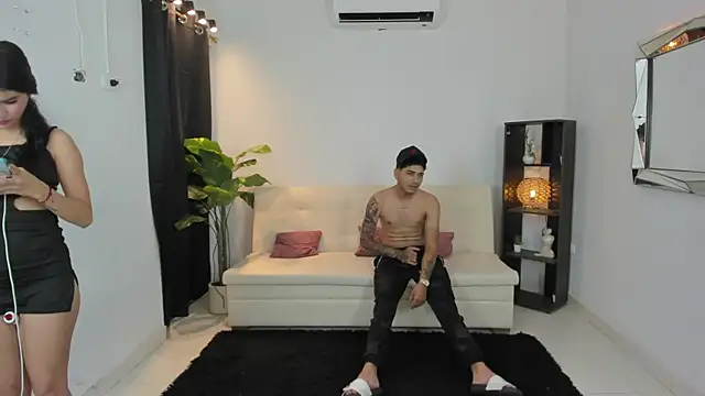 amazinghotgirl online show from February 2026 06:59:02 PM