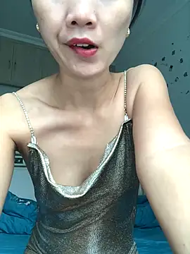 Mile-m online show from October 2025 02:23:02 AM