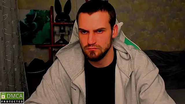 Iveraan online show from October 2025 06:40:02 PM