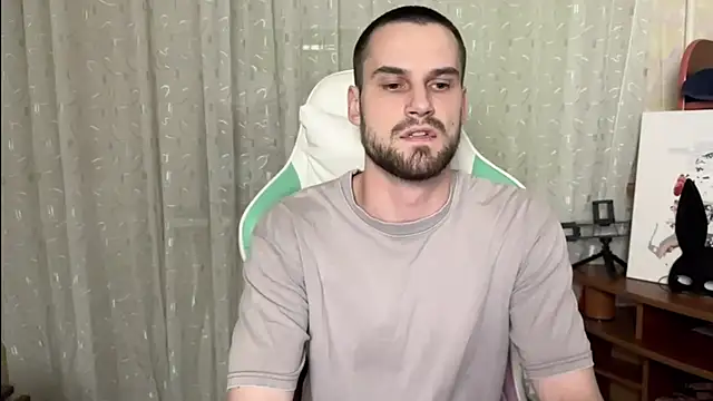 Iveraan online show from October 2025 07:15:01 PM