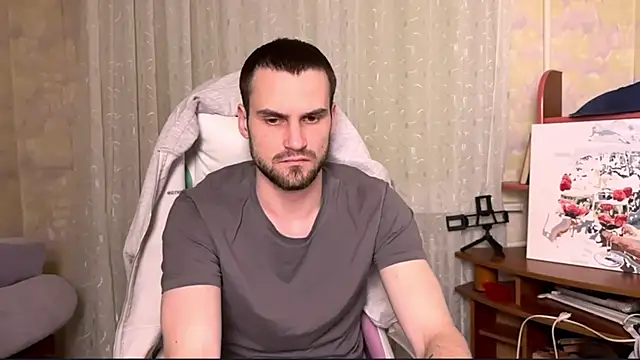 Iveraan online show from November 2025 08:29:01 PM