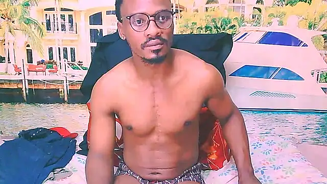 EbonyTiger69 online show from April 2026 08:01:02 PM