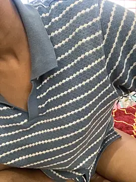 Snapshot of vickyandtania chatting on October 2025 06:14:01 AM vickyandtania online show from October 2025 06:14:01 AM