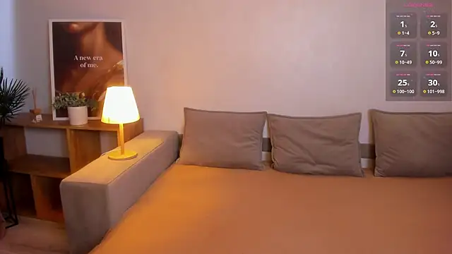 Taylaa Luxe online show from October 2025 06:36:02 AM