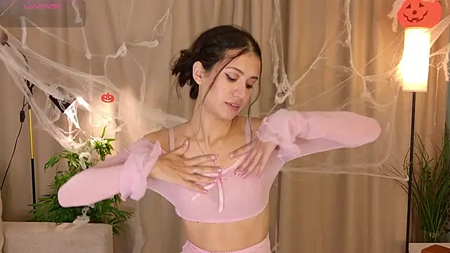 Playful Lia online show from November 2025 02:08:02 PM