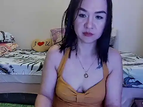 Snapshot of KissHott chatting on June 2026 10:02:01 PM KissHott online show from June 2026 10:02:01 PM